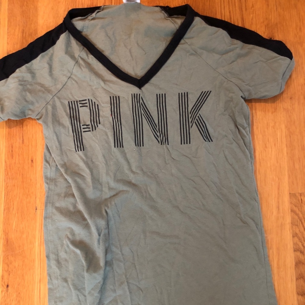 PINK tshirt